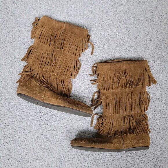 Minnetonka Boots Womens 8 Brown 3 Layer Fringe Western Boho Festival Moccasin - Picture 2 of 5